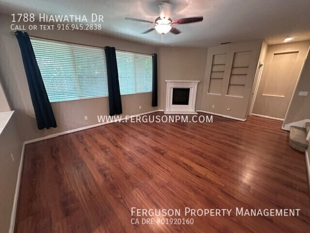 Building Photo - 1788 Hiawatha Dr