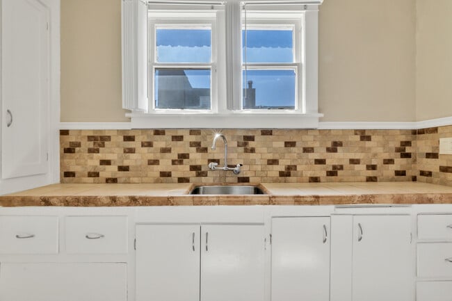 Floorplan - 1141 Pine Ave