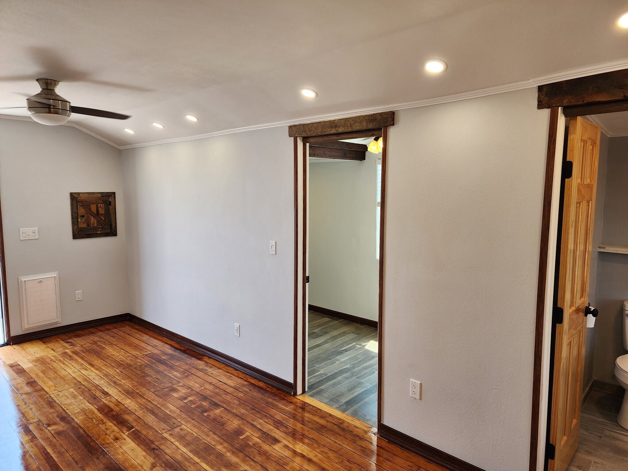 Building Photo - 3684 43rd St