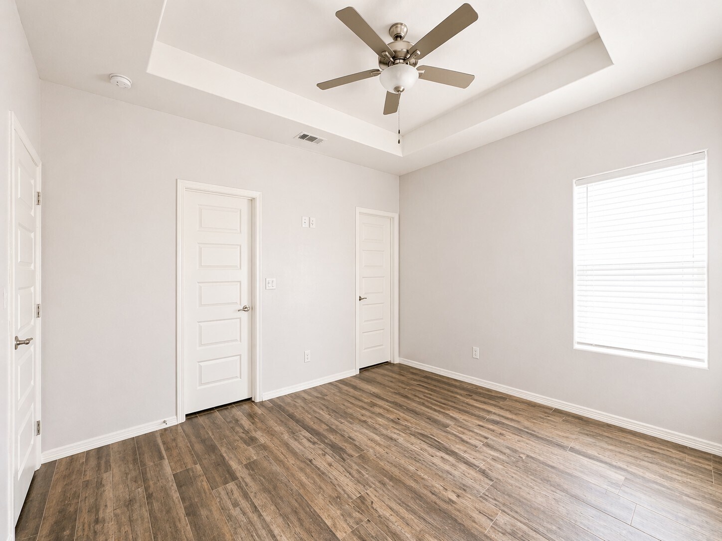 Building Photo - 4905 N Winona Dr