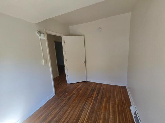 Building Photo - 406 Laforte Ave