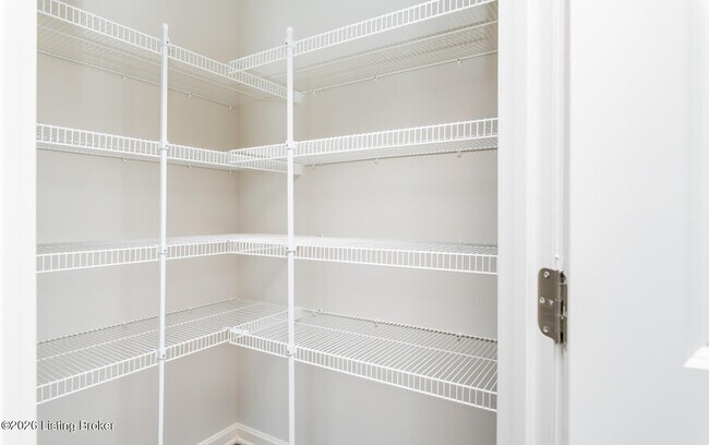 Building Photo - 104 Cool Crk Ct