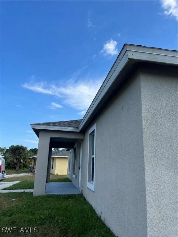 Building Photo - 9029 S Indio Cir