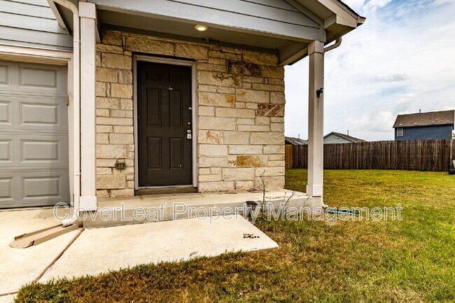 Building Photo - 2847 Elion Dr