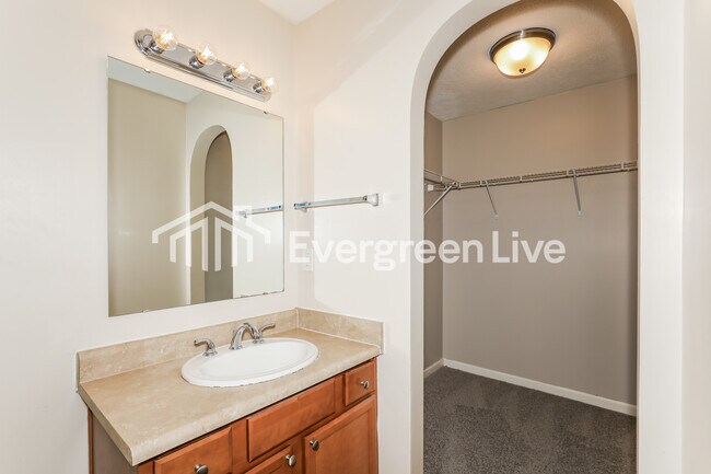 Building Photo - 4108 Apple Creek Dr