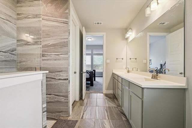 Building Photo - 345 Greenbriar Rd