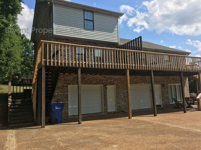 Building Photo - Goodlettsville - Duplex 2 Bedroom 1.5 Baths