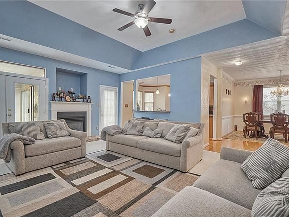 Building Photo - 2923 Drum Point Crescent