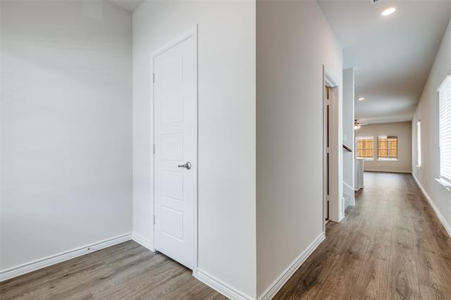 Building Photo - 1316 Rusted Rail Dr