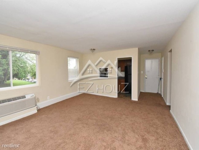 Building Photo - 2 br, 1 bath Apartment - 5109 Williston St,1