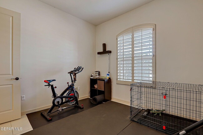 Building Photo - 13452 Emerald Falls Dr