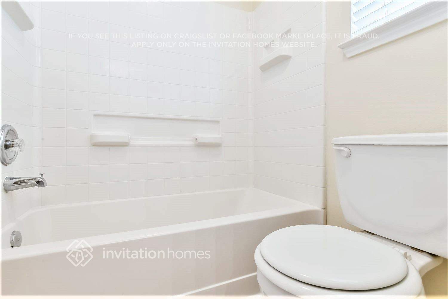 Building Photo - 5902 Deep S Dr