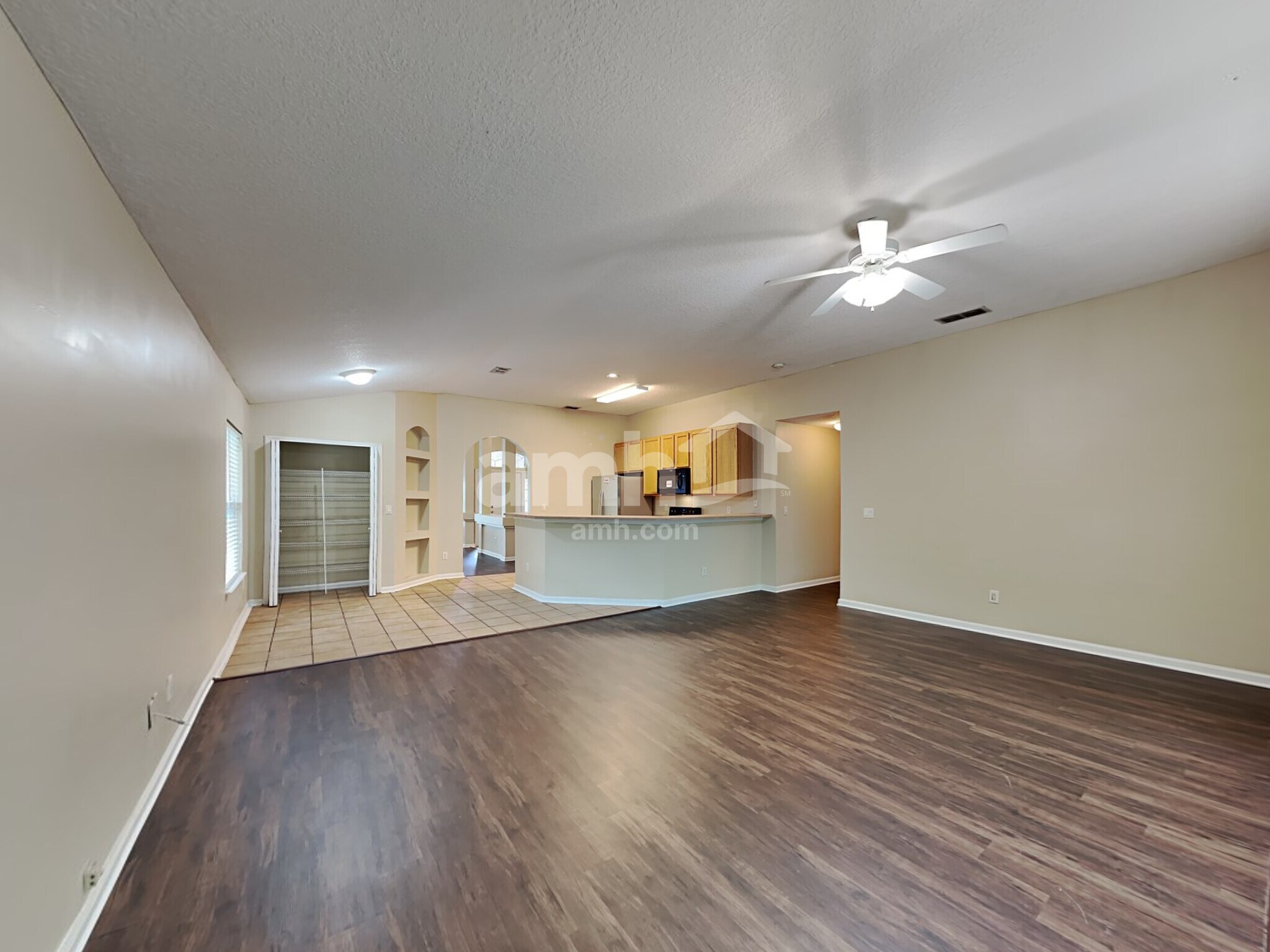 Building Photo - 10909 Acorn Park Ct