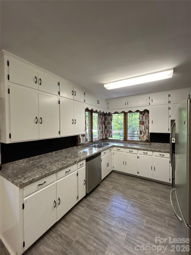 Building Photo - 6602 Allen Black Rd