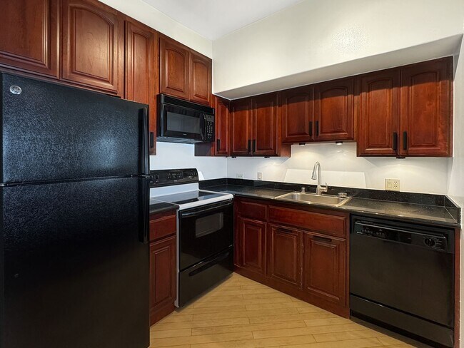 Building Photo - Bay Views High-Rise Living | Pacific Park ...