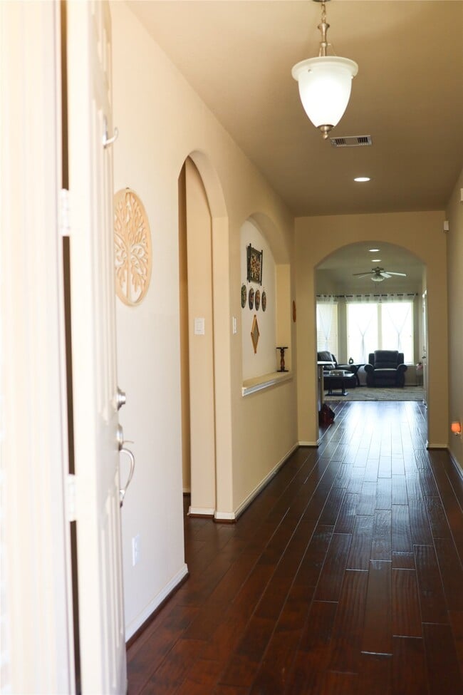 Building Photo - 4710 Tilbury Trail