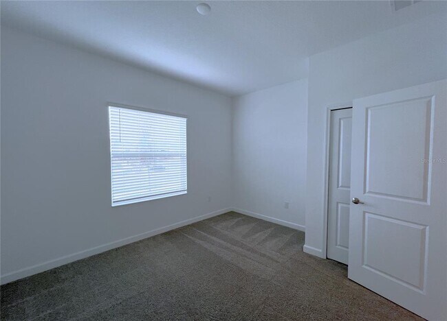Building Photo - 4048 Redbridge Lp