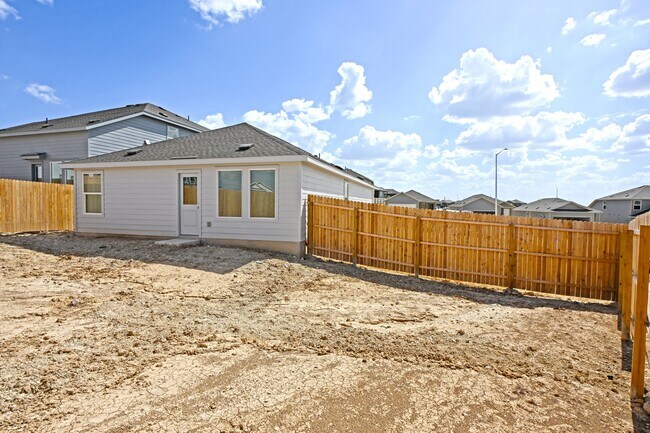 Building Photo - 114 Haley Wy