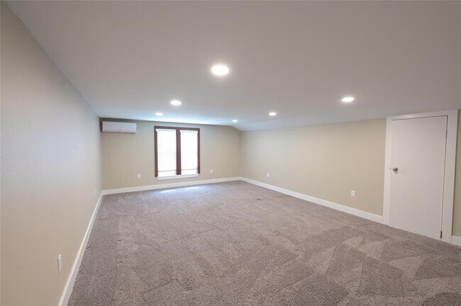 Building Photo - 2106 S Colorado St