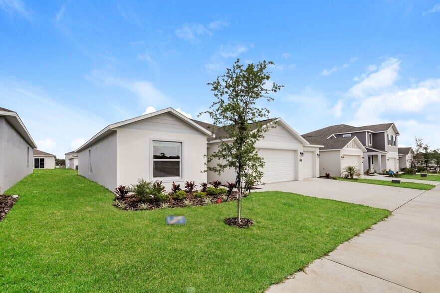 Building Photo - 2025 Marksman Rd