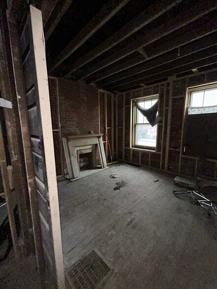 Building Photo - 4127 Turner Ave