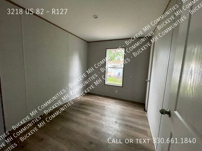 Building Photo - 3218 OH-82