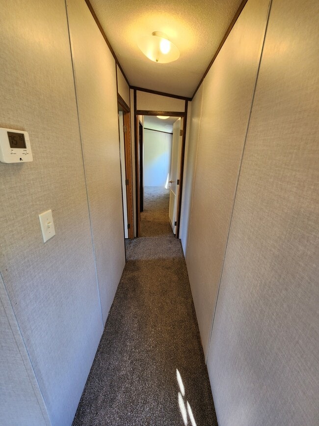 Building Photo - 16147 North County Rd