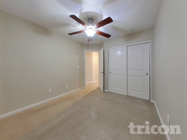 Building Photo - 12576 W Lindbergh Dr