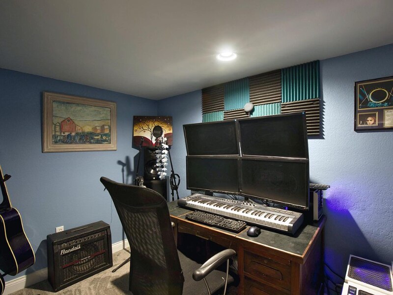 Building Photo - 4454 N 107th St