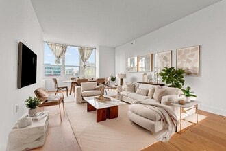 Building Photo - 88 Morgan St