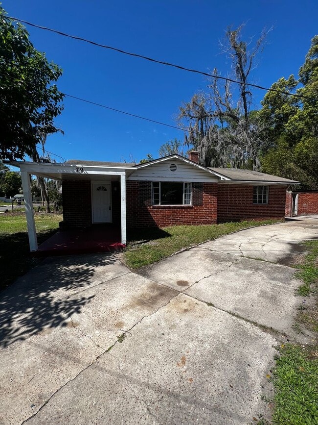 Building Photo - Beautiful Remodeled 3Bed/2Bath perfect for...