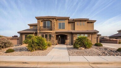 Building Photo - Six-Bedroom Home Includes Casita and RV Parking