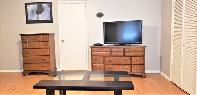 Building Photo - 1839 Salem Rd