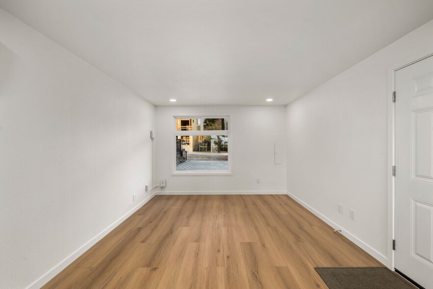 Building Photo - 2411 S Norman St