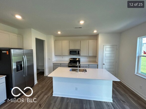 Building Photo - 2157 Egbert Rd