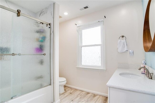 Building Photo - 2424 Sandyfalls Way