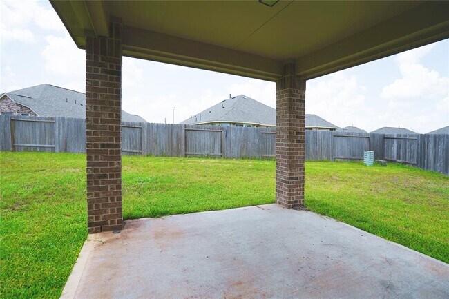Building Photo - 9703 Willowmoor Lane