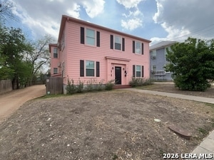 Building Photo - 1020 W French Pl