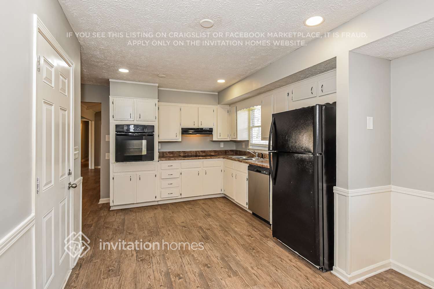 Building Photo - 396 Sancho Dr NW