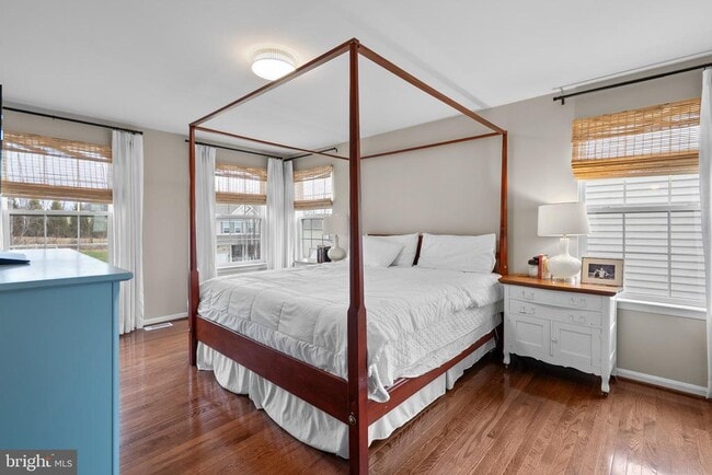 Building Photo - 35507 St James Dr