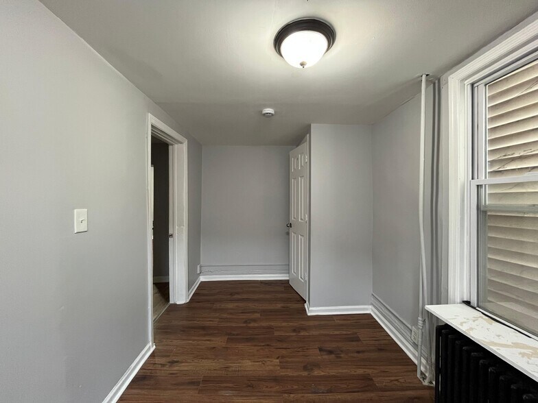 Building Photo - 54 Harrison Ave