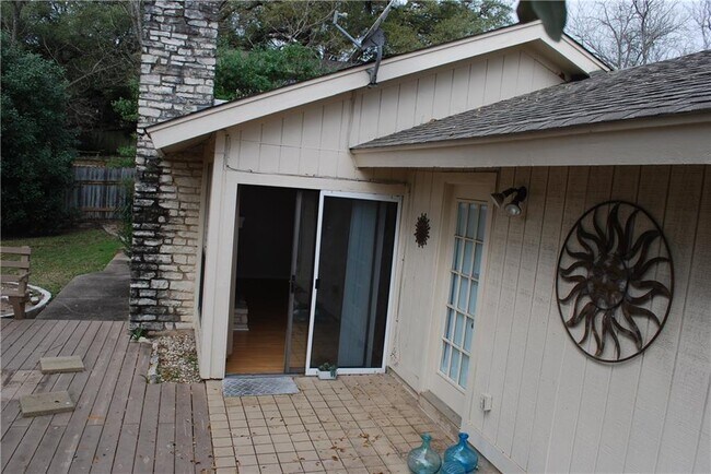 Building Photo - 3509 Pinnacle Rd