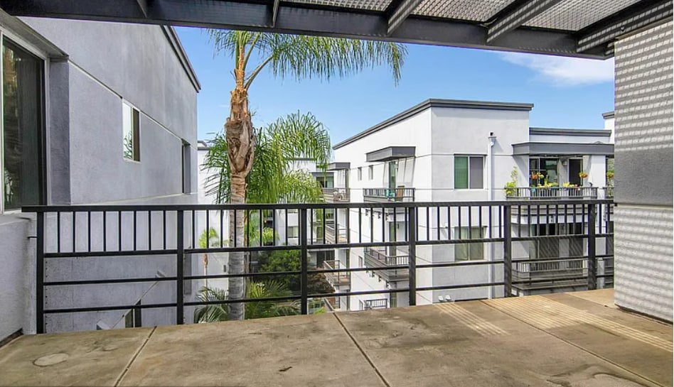 Building Photo - 629 Traction Ave