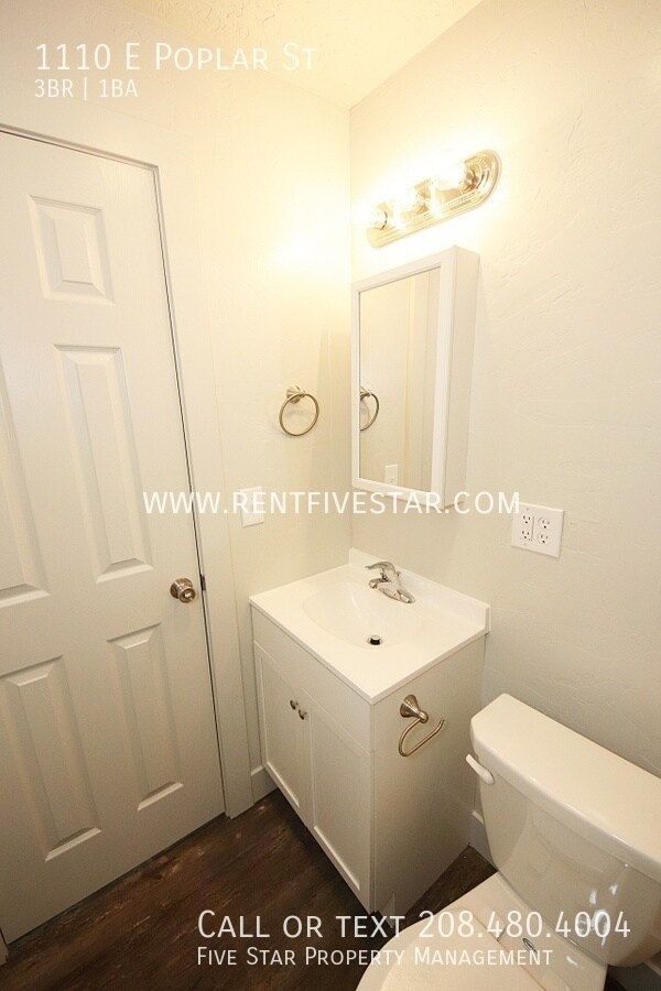 Building Photo - Five Star Property Management