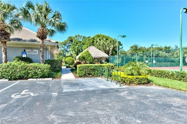Building Photo - 8850 Creek Run Dr