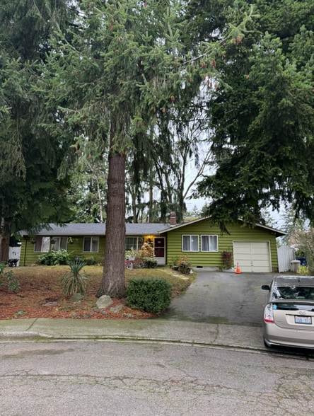 Primary Photo - 429 SW 116th Pl
