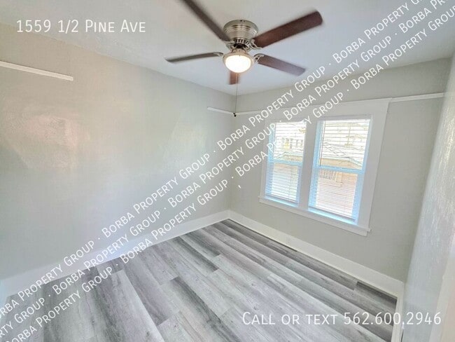 Building Photo - 1559 1/2 Pine Ave-