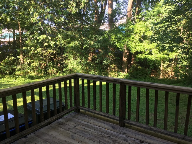 Building Photo - North Raleigh Townhome-Large Bedrooms and more! Coming Soon
