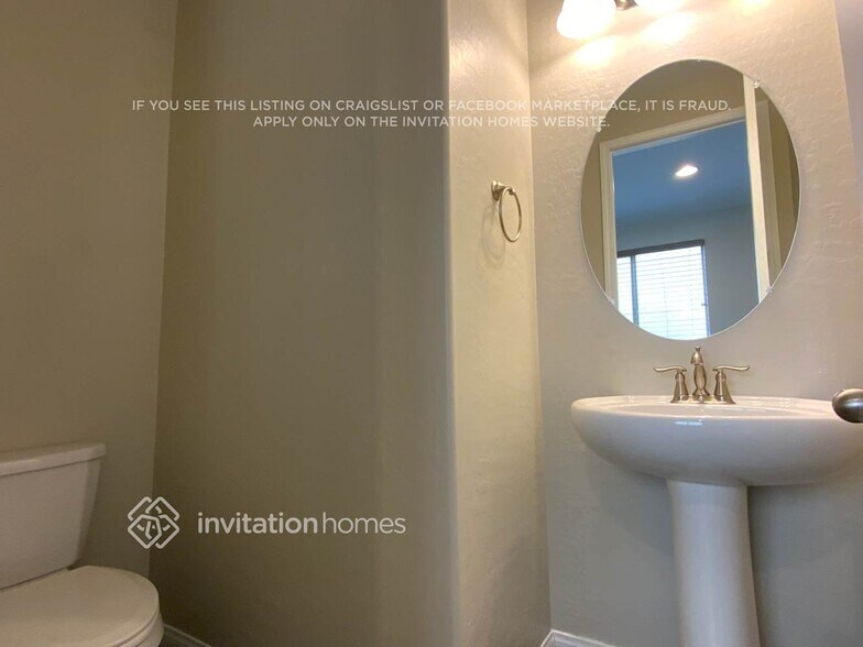 Building Photo - 8617 Earl Creek St