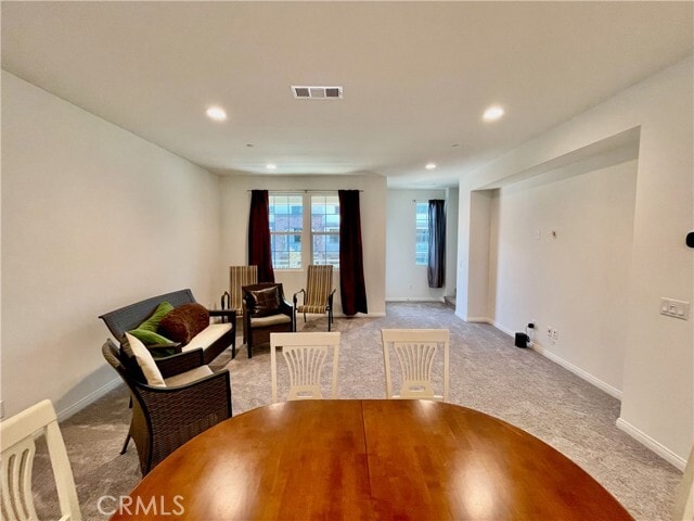 Building Photo - 6983 Cottonwood Ln